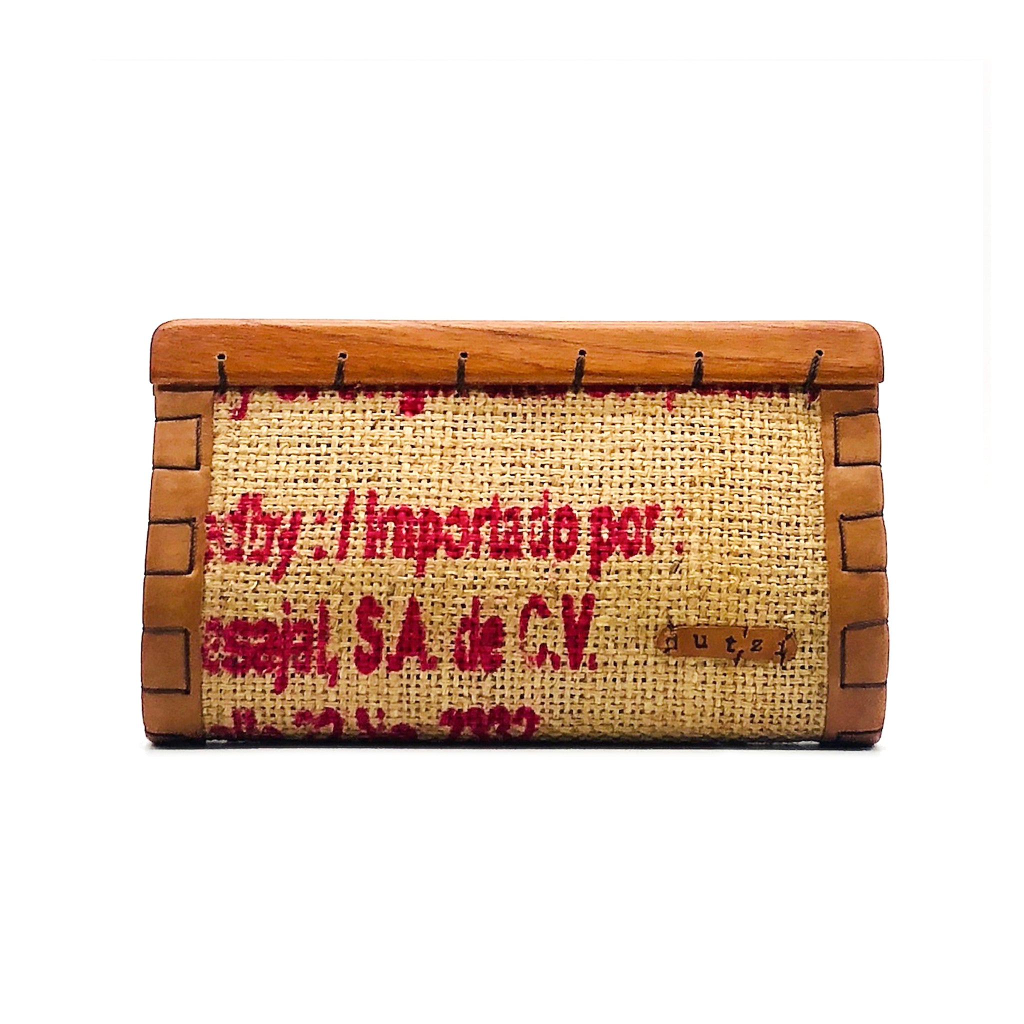 Clutch With Tropical Wood Closure